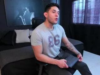 richard_millerr on Flirt4Free 