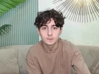 robert_stonks on Flirt4Free 