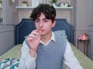 robert_stonks on Flirt4Free 