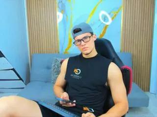ryan_dusk on Flirt4Free 