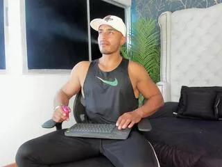 samuel_connor on Flirt4Free 