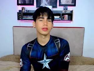 tayson_millerss on Flirt4Free 