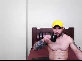 tommy_hunter on Flirt4Free 