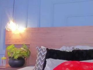 victoria_romano on Flirt4Free 