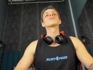 walker_brown on Flirt4Free 