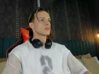 walker_brown on Flirt4Free 