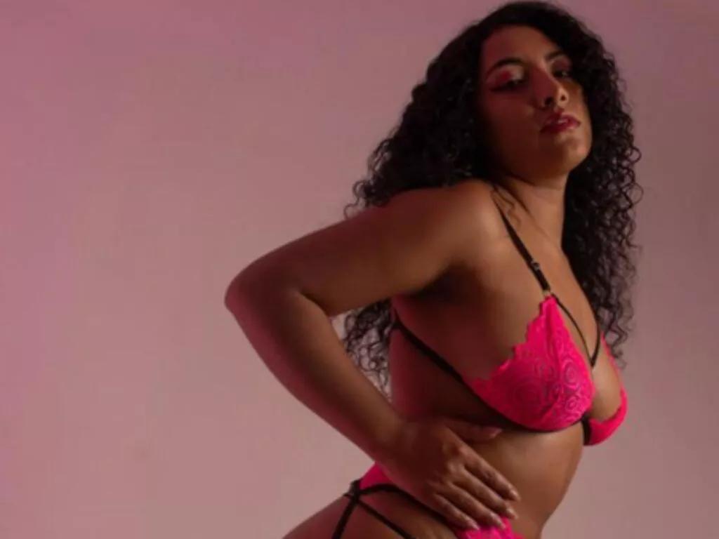 CamilaSerchar on LiveJasmin 
