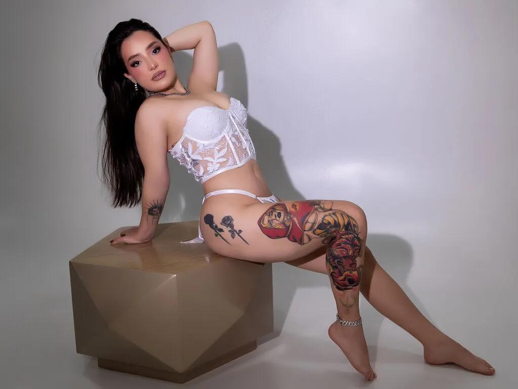 Offline KatyaMoreti on LiveJasmin