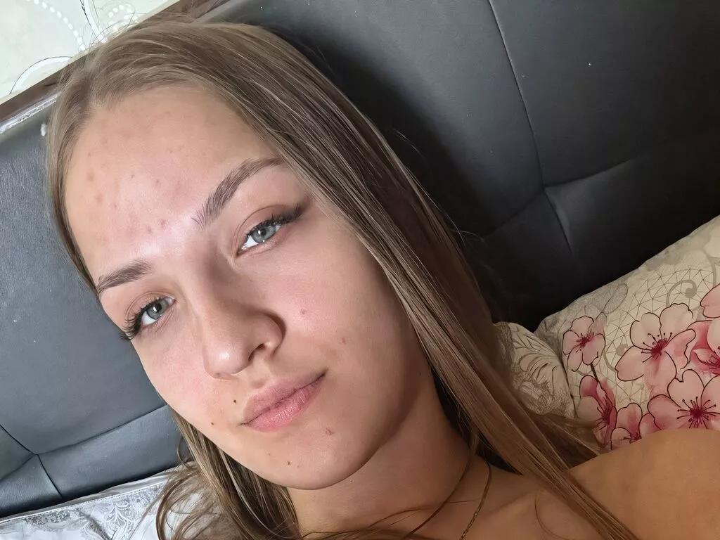 LunaVaibe on LiveJasmin