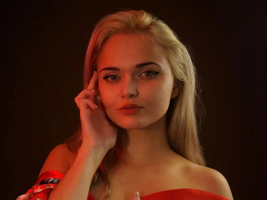 SiennaVicee on LiveJasmin