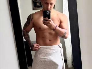 AlexGrey77 on Streamate 