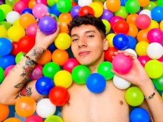 JacoboParkerx on Streamate 