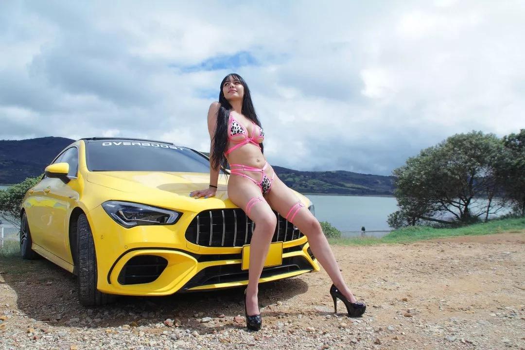 JuliettaFox on Streamate 
