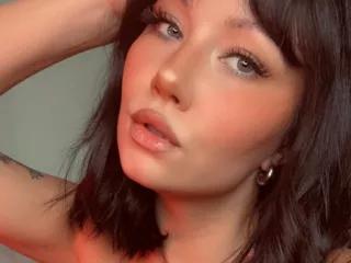 MiaHolland on Streamate 