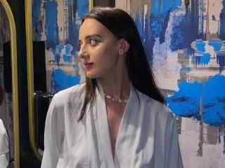 MonaParkeru on Streamate 
