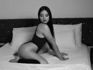 NicolleThomson on Streamate 