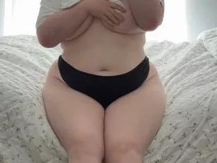 RacyRoseXoX on Streamate 