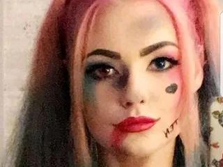 TattooedSiren_X on Streamate 