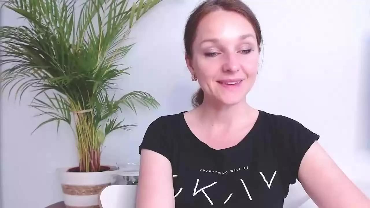 AliciaTease on Streamray 