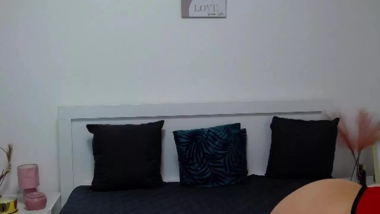 AlyssaGlint on Streamray 