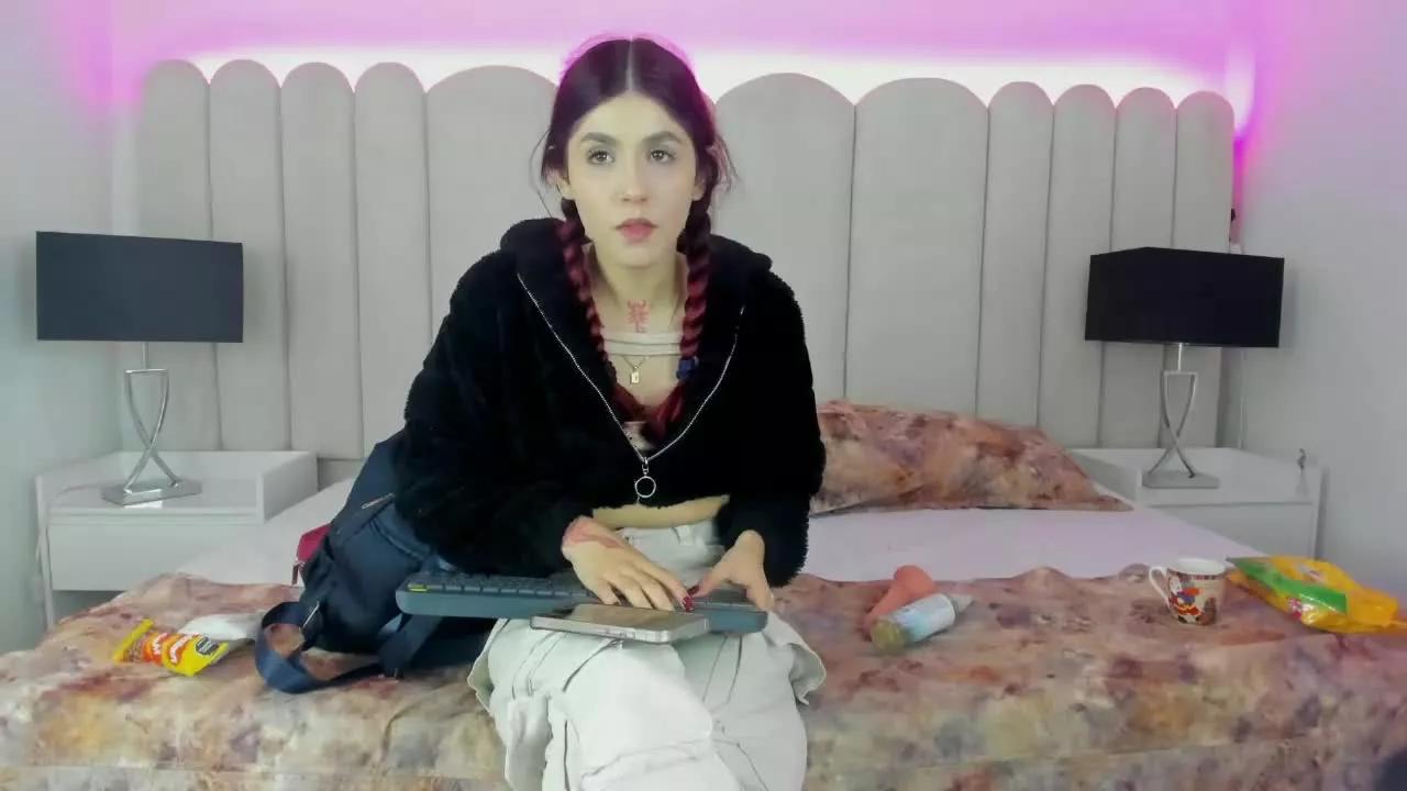 Anny_Cherry on Streamray 