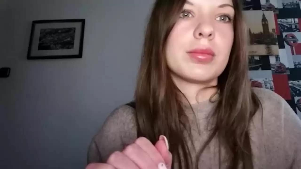AuroraKiss on Streamray 