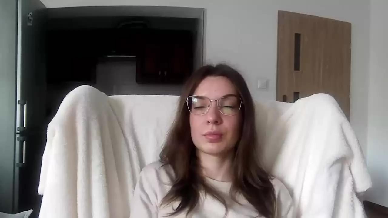 AuroraKiss on Streamray 