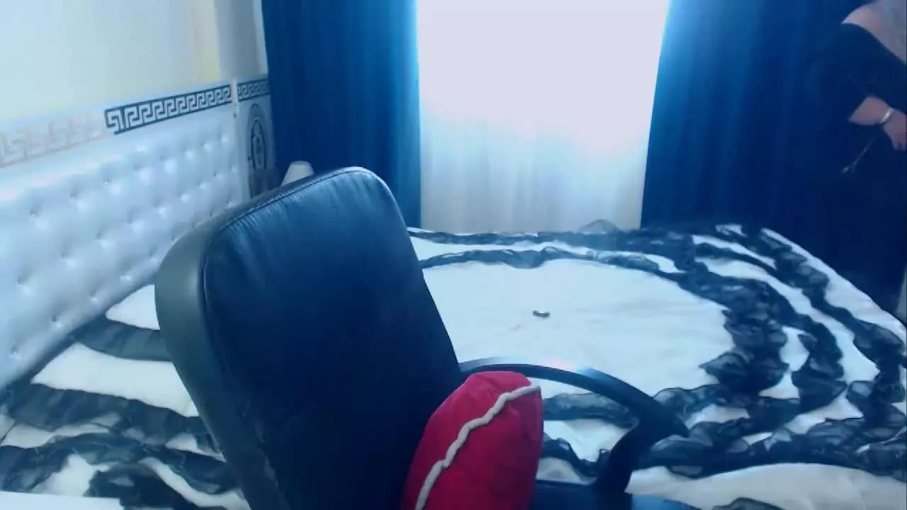 EmilyMilf on Streamray 