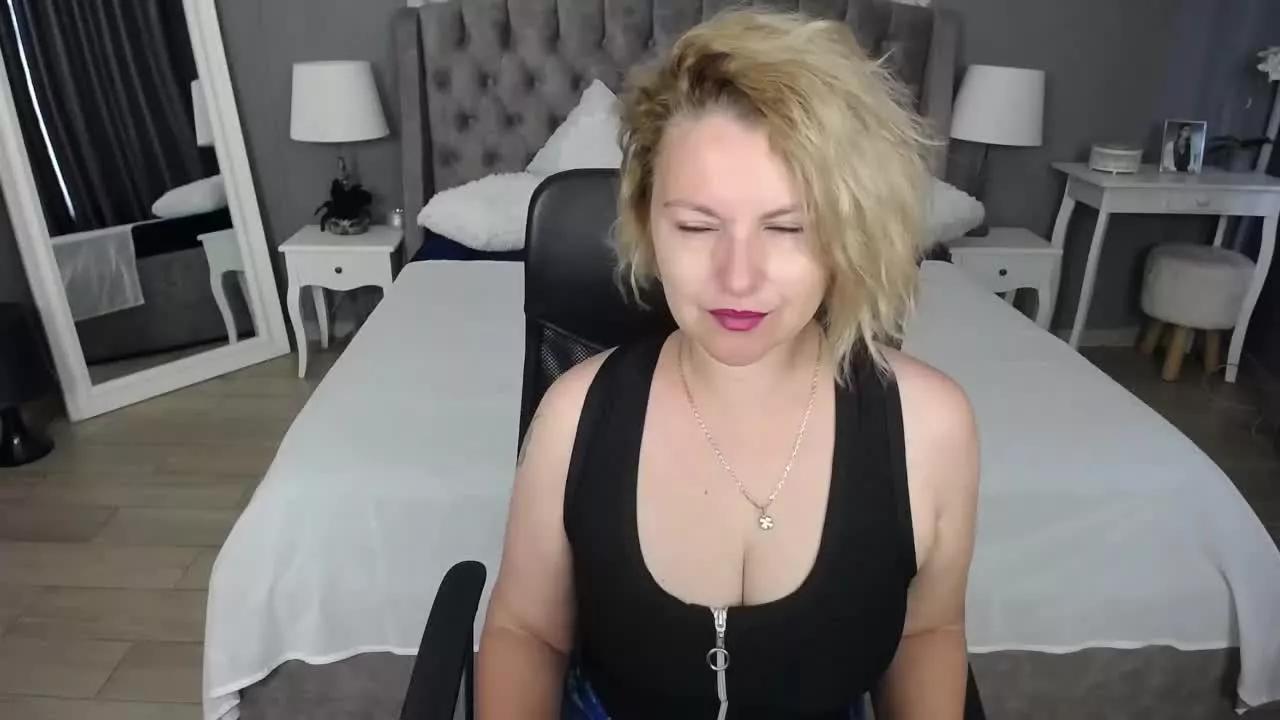 EmmaPark on Streamray 