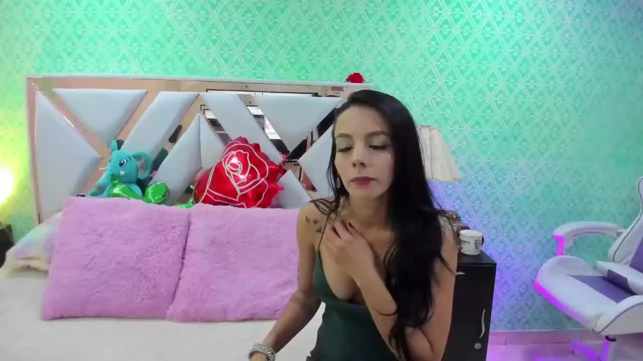 EvelinLuna on Streamray 