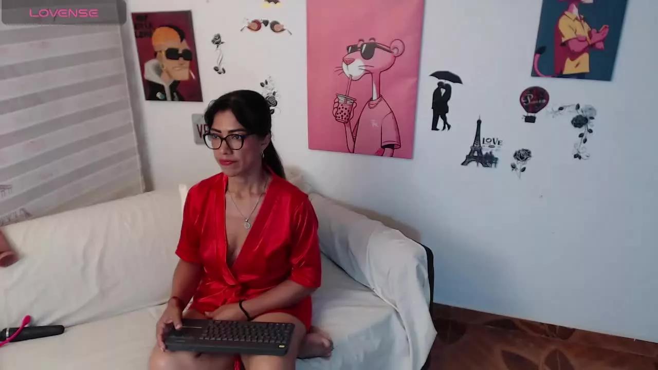 fernandaeloisaII on Streamray 