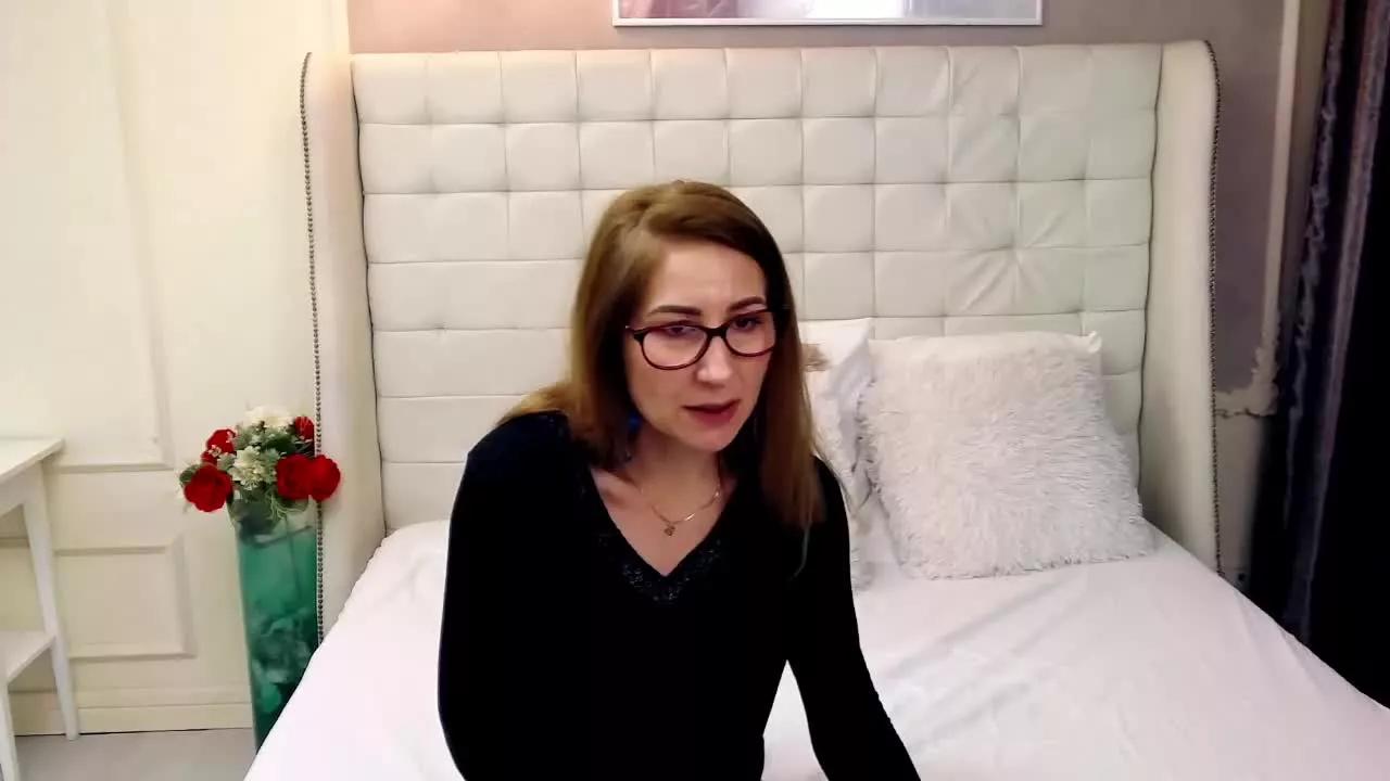 Foxy_Ramona on Streamray 