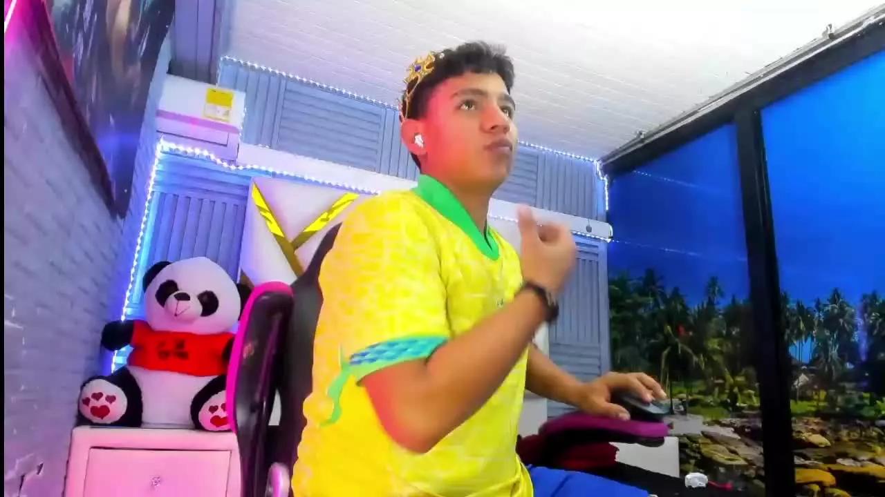 FuckRichi20 on Streamray 