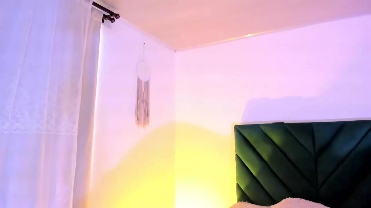 IrisMoira on Streamray 