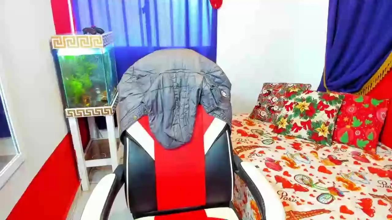 Isabella_Doll on Streamray 