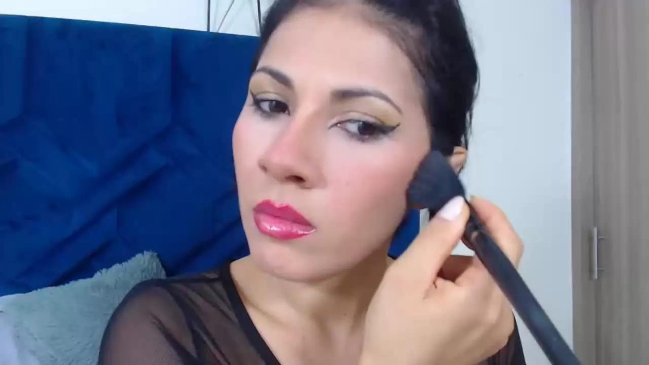 Mia_Carter on Streamray 
