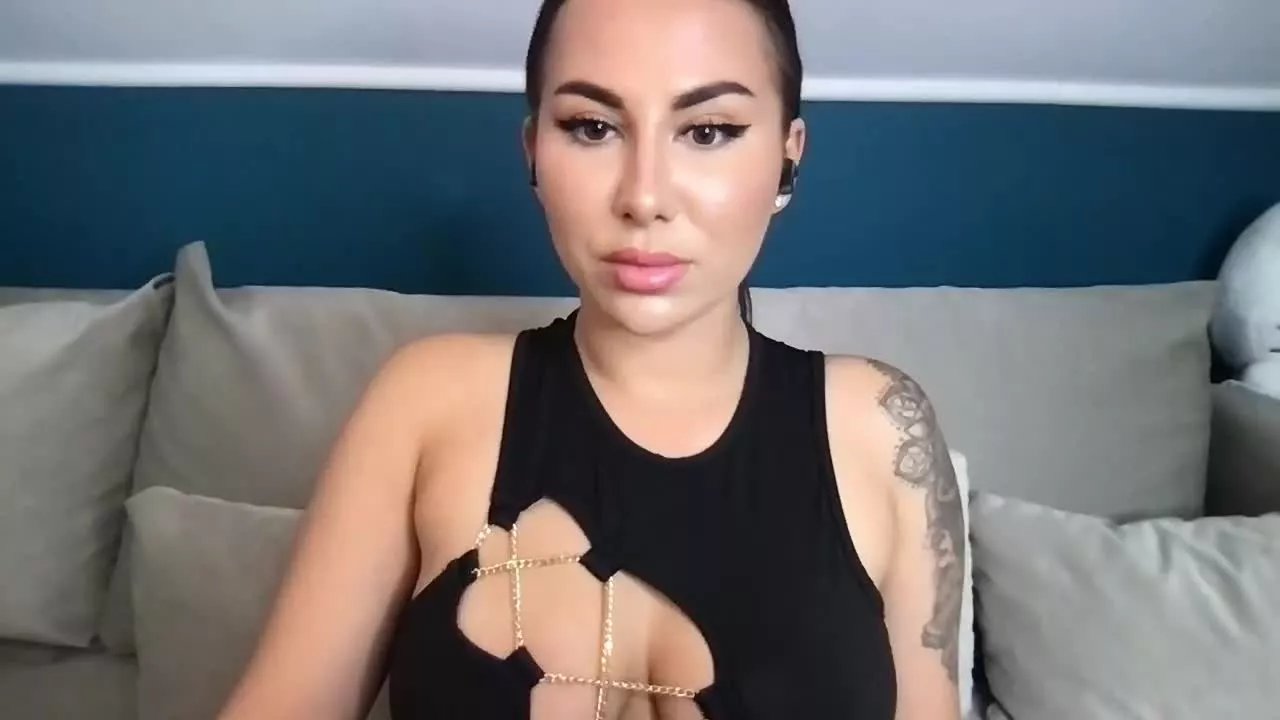 missMINDY on Streamray 