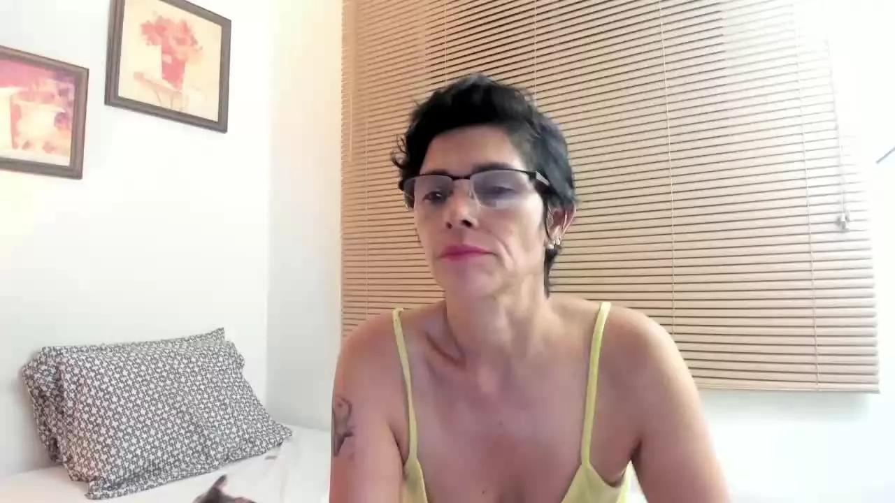 NancyTorresGu on Streamray 