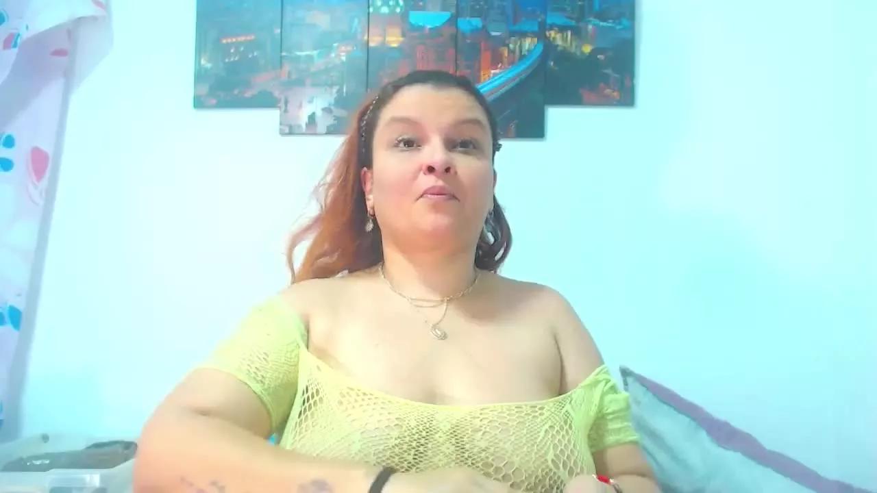 SamanthaSquirts on Streamray 