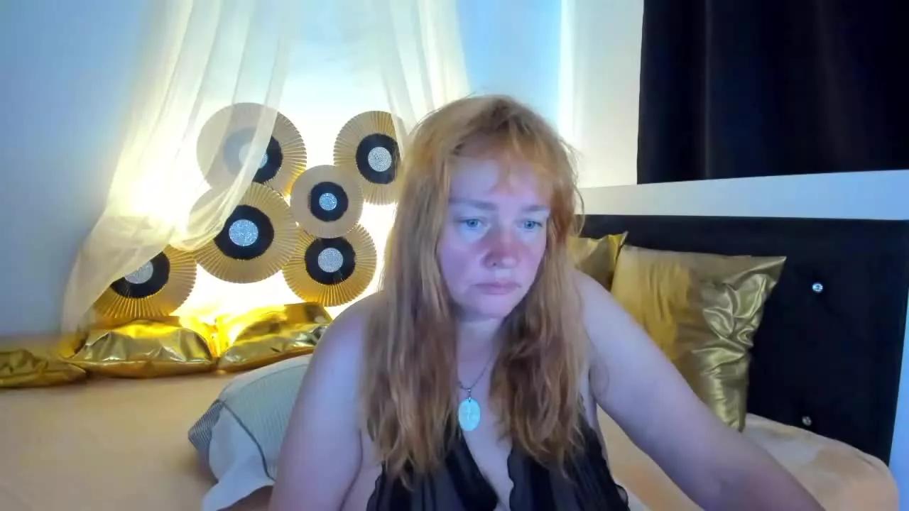 SinFullTitsDD on Streamray 
