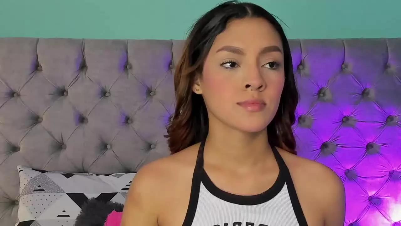 SwetBella on Streamray 