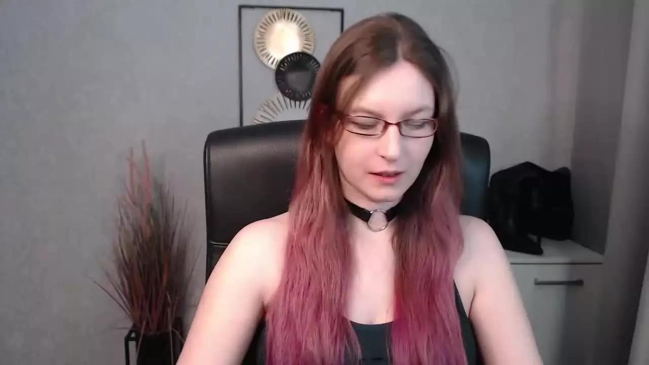 tastyEmma on Streamray 