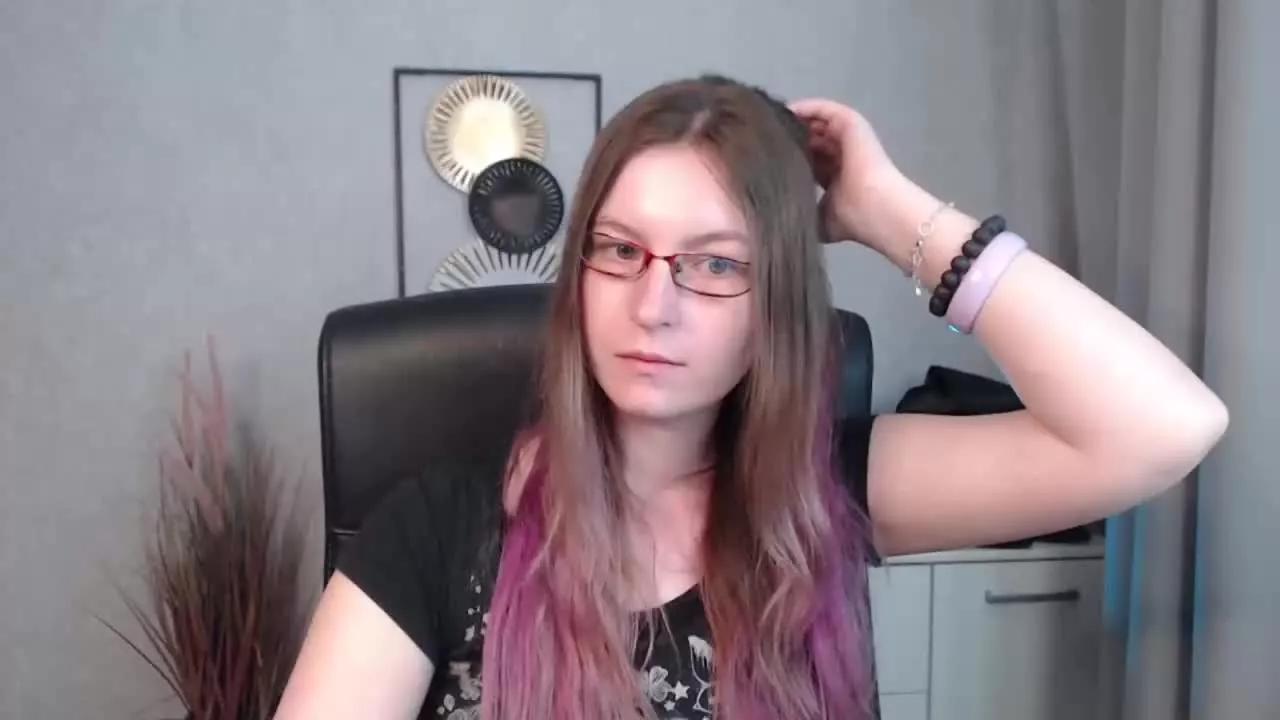 tastyEmma on Streamray 