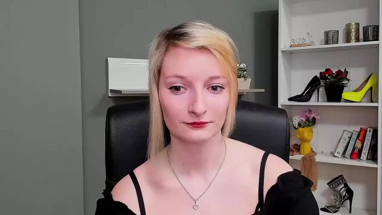 TeaseBlair on Streamray 