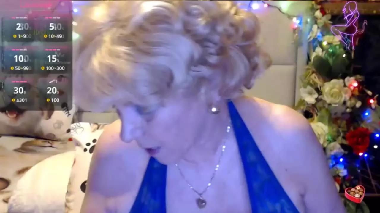 tendergranny on Streamray 