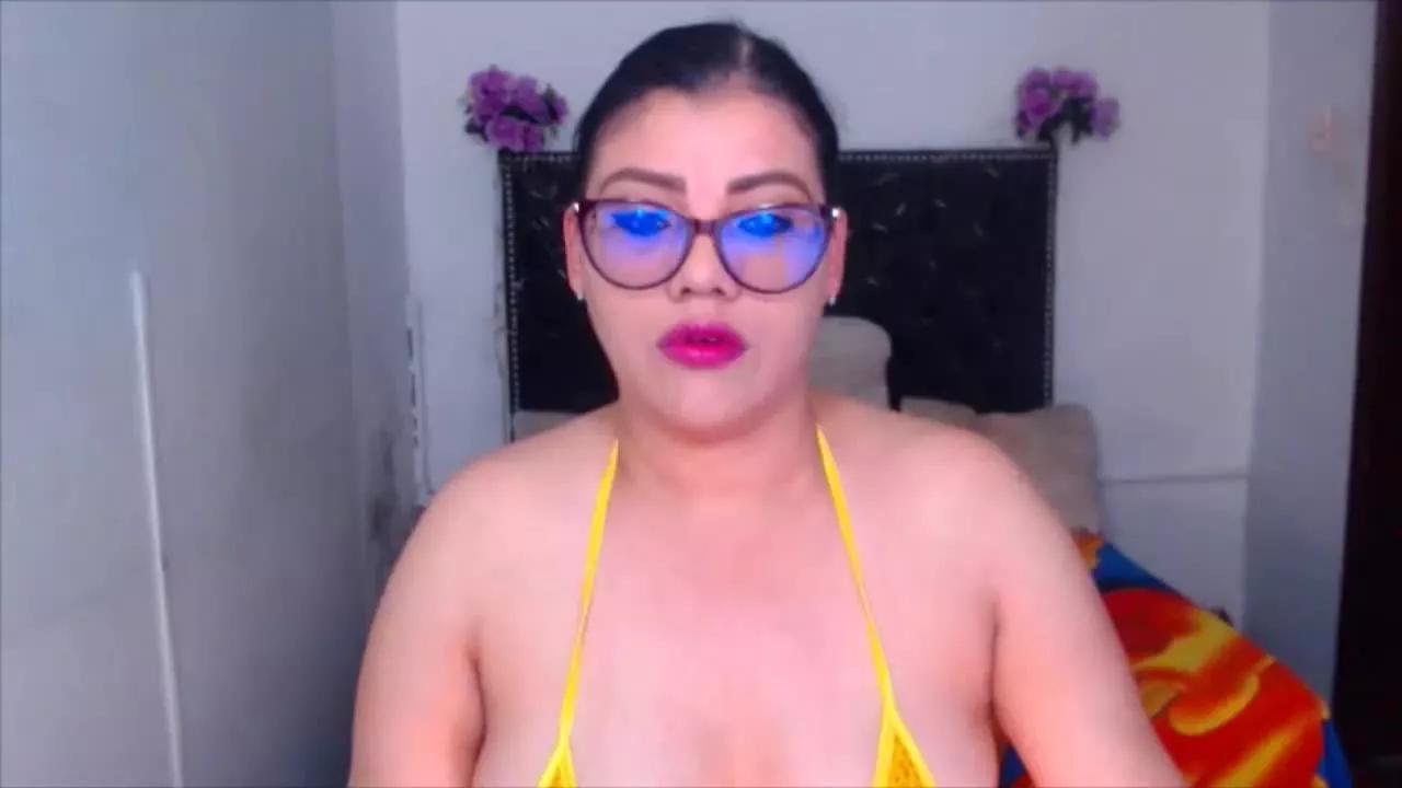 ValentiinaLove on Streamray 