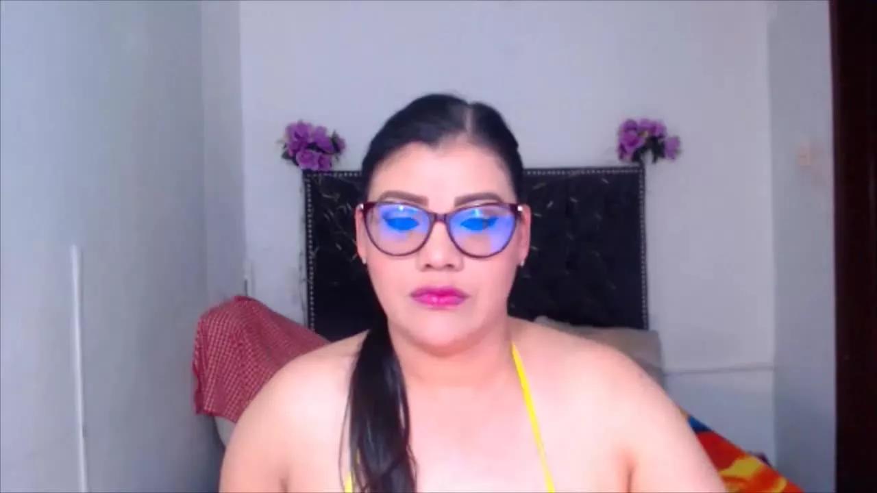 ValentiinaLove on Streamray 