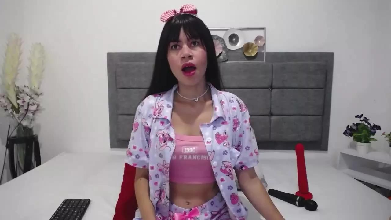 VickyLove on Streamray 