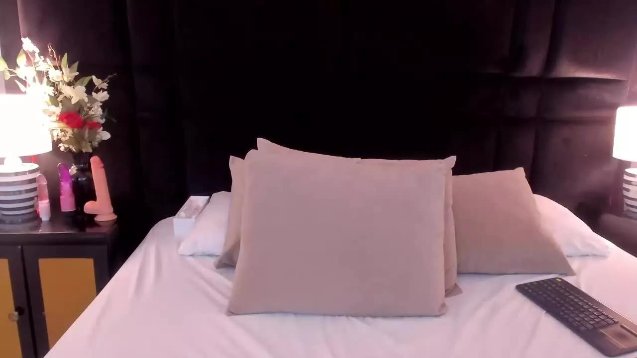 VioletaFosterr on Streamray 