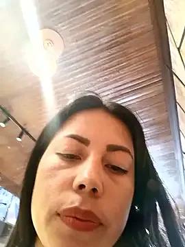 Freechat _andrea30 on StripChat